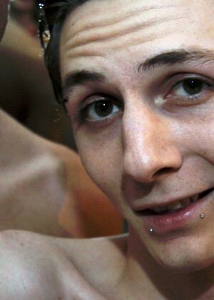 Bathroom Bareback Boyfriends