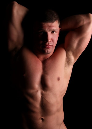 Muscle athlet Booker solo