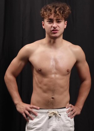 New Guy Allen Cole Gives Us The Juicy Details About His Life