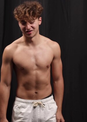 New Guy Allen Cole Gives Us The Juicy Details About His Life