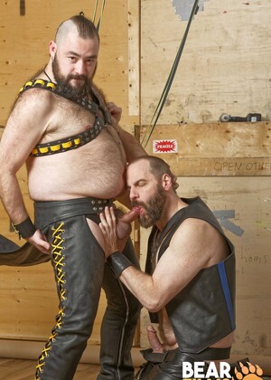 Bearsilien and Steve Sommers