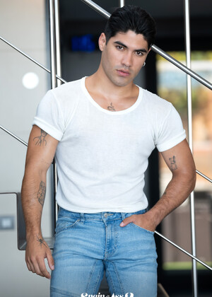 Spain in the Ass 2: MrDeepVoice's First Double-Penetration Gangbang