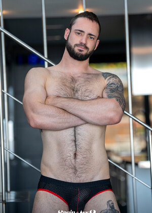 Spain in the Ass 2: MrDeepVoice's First Double-Penetration Gangbang