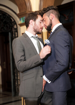 Wrong Place Right Time, Editor's Cut