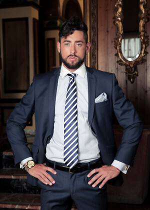 Wrong Place Right Time, Editor's Cut