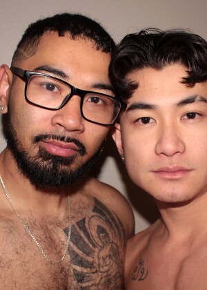 Kai Gives Jon A Knobber