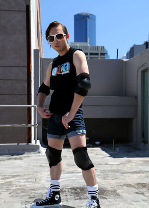 Aussie boy Ricky Cruz strips naked in the middle of the city