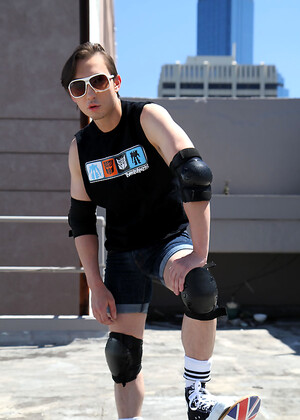 Aussie boy Ricky Cruz strips naked in the middle of the city