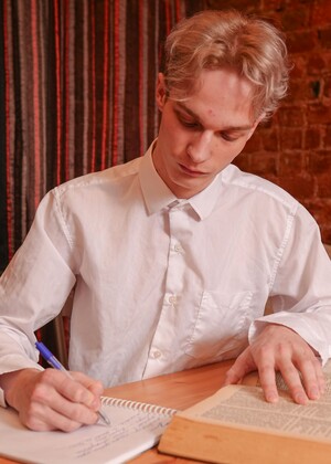 Sexy blonde twinks Alex Rosa and Dean Slim fuck