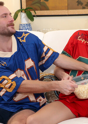 Touchdown! If You Think He's a Football Expert, Wait Until He Teaches You to Fuck