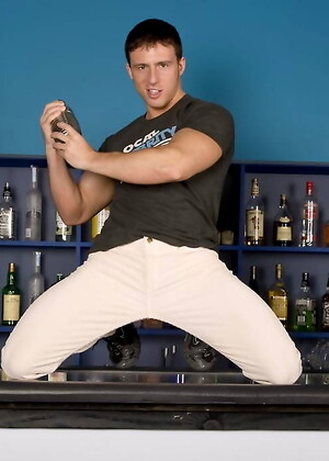 Leo, Reese & Vincent. Classic Scene (Apr, 2009)