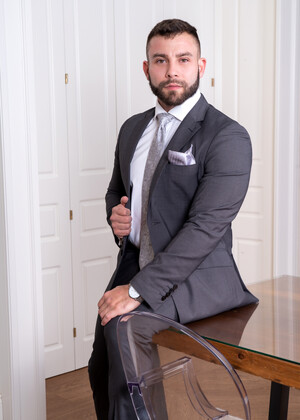 Real Estate 'Broker', Part 3