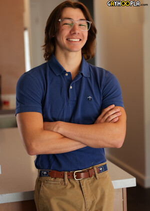 Beau Durham's Big Break: A Best Buy Worker Turns Adult Star by Gayhoopla