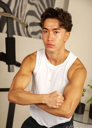Brian Lee EROTIC SOLO by William Higgins