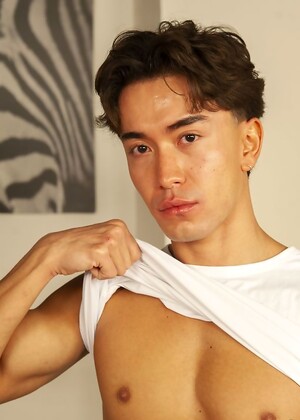 Brian Lee EROTIC SOLO by William Higgins