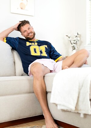 Curved King & Hunter by SeanCody