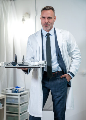 Dr. Skye Examines Enzo by Men at Play