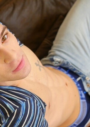 Flavio Conroy by Jawked