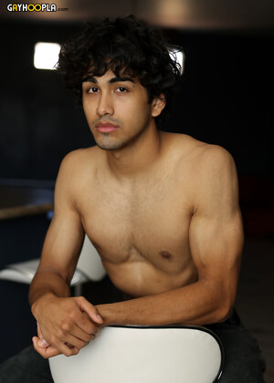 Hot Tub Solo: Jay Raw's First Jerk Off Experience by Gayhoopla