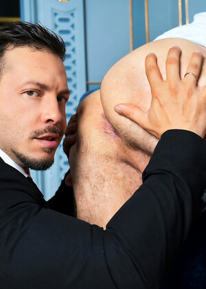 Breakfast with Mr. Big! by Men at Play