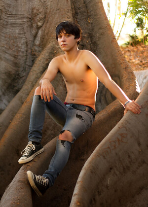 Matthew Keading Photo Set Solo by Helix Studios