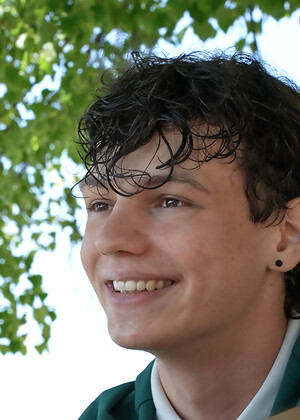 Ozzy Levitt by FreshMen