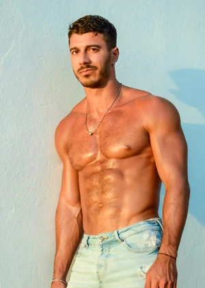 Lobo Carreira by Lucas Entetainment
