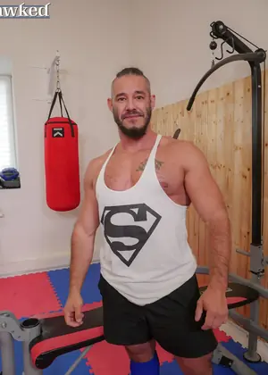 Muscle man Neil Henryk working out by Jawked